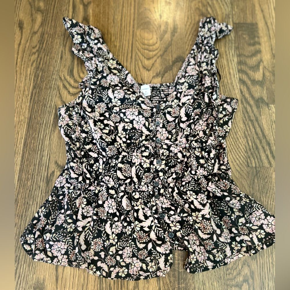 Bundle 8 Piece Top and Dress Sz Medium - Picture 6 of 9